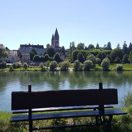 Tournus Belle Maison Vue Sur Saone Экстерьер фото